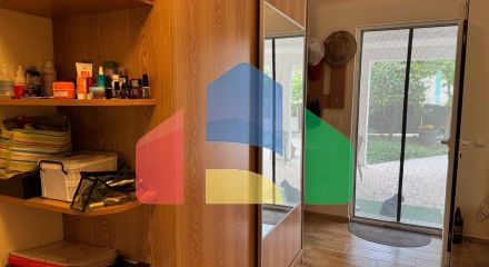 Просторный дом и апартаменты для аренды в Сутоморе.