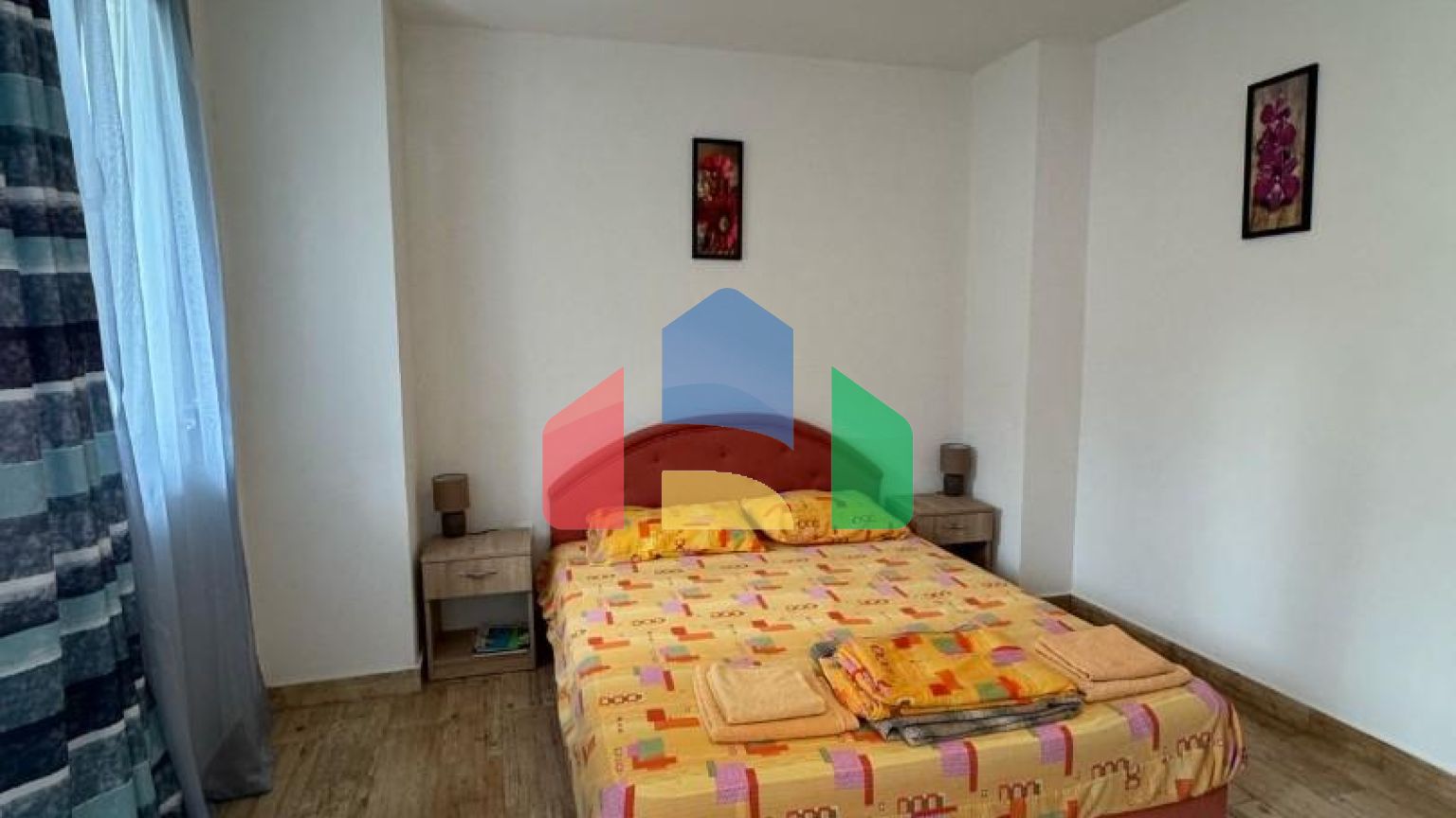 Просторный дом и апартаменты для аренды в Сутоморе.