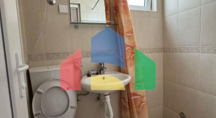 Просторный дом и апартаменты для аренды в Сутоморе.