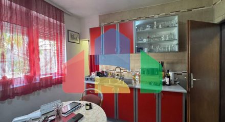 CУТОМОРЕ. КВАРТИРА С УЧАСТКОМ.155 000 €