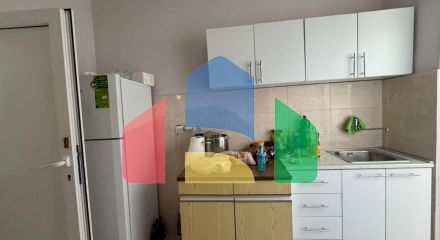 Продаётся этаж дома с двумя апартаментами в Сутоморе ниже магистрали