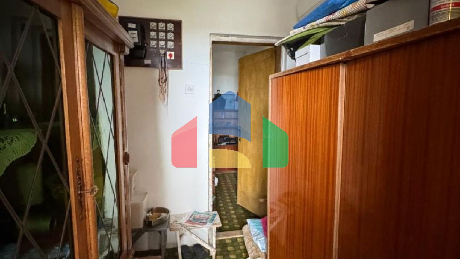 Небольшой дом с участком в Сутоморе