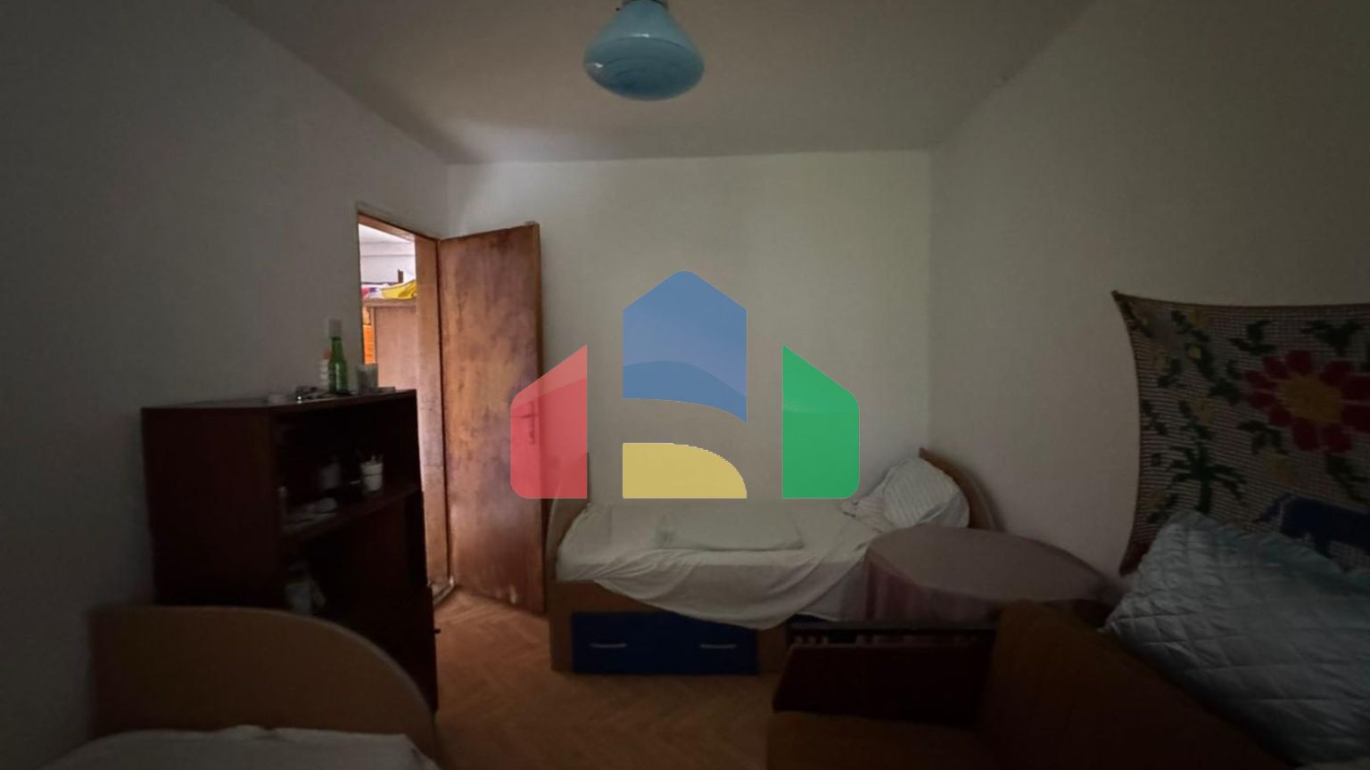 Небольшой дом с участком в Сутоморе