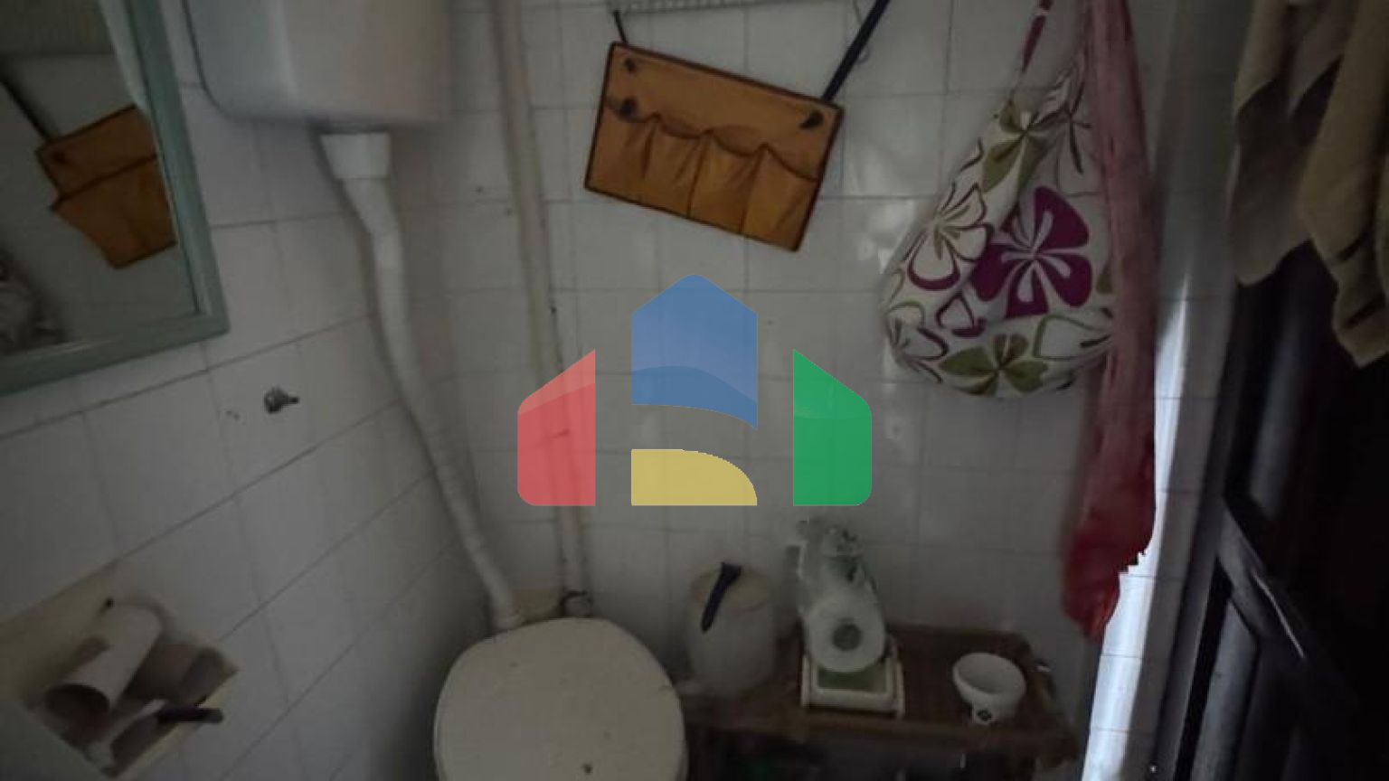 Небольшой дом с участком в Сутоморе