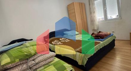 Недорогой двухэтажный дом с видом на море в Сутоморе