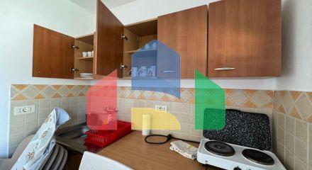 Недорогой двухэтажный дом с видом на море в Сутоморе