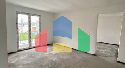 Современный дом у моря в Сутоморе