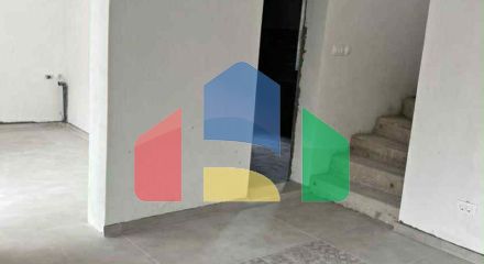 Современный дом у моря в Сутоморе