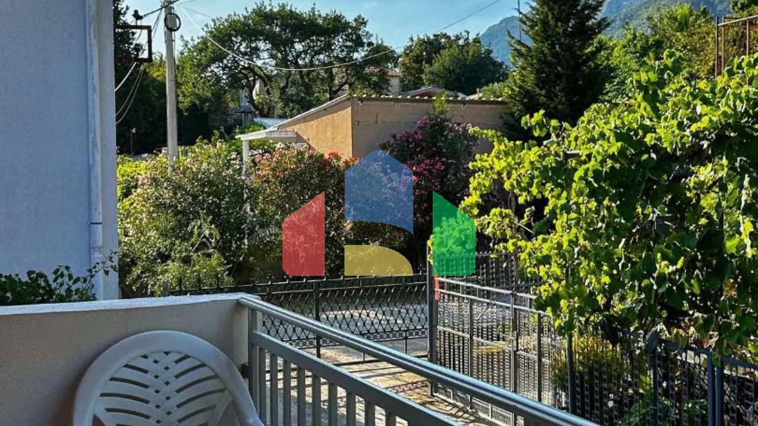 Дом в Сутоморе в отличном состоянии