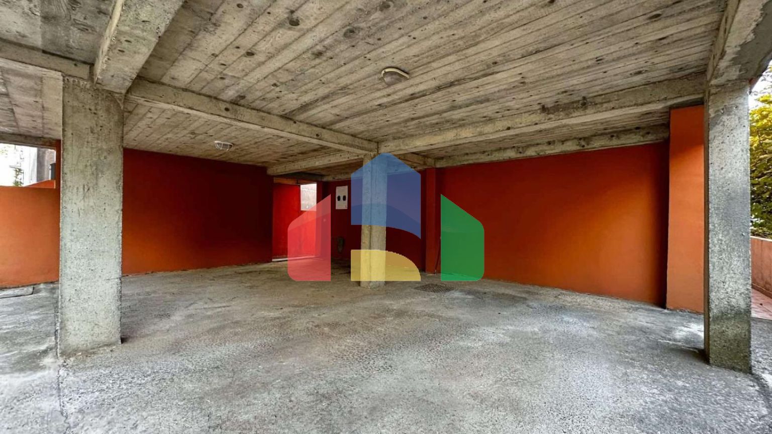 Дом в Сутоморе в отличном состоянии