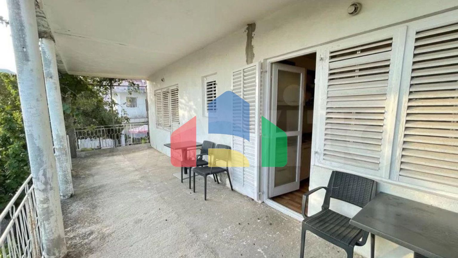 Дом на продажу в Сутоморе, Черногория