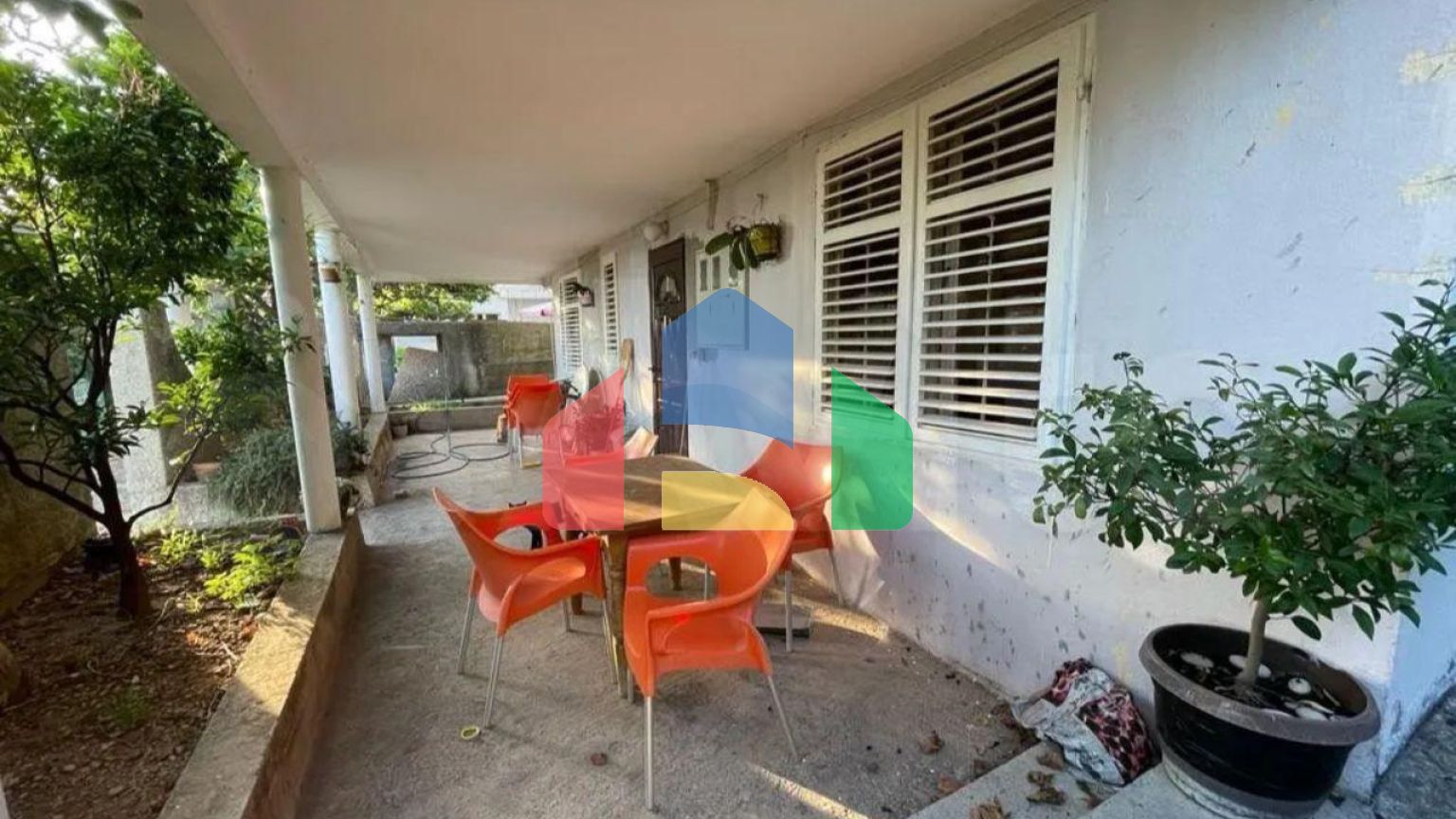 Дом на продажу в Сутоморе, Черногория