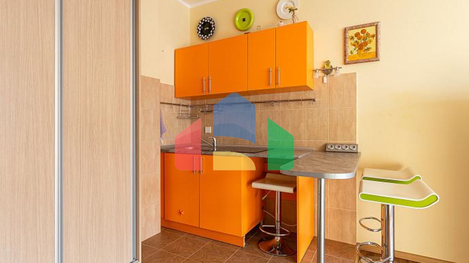 Квартира с одной спальней на отличной локации в Сутоморе