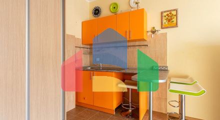 Квартира с одной спальней на отличной локации в Сутоморе