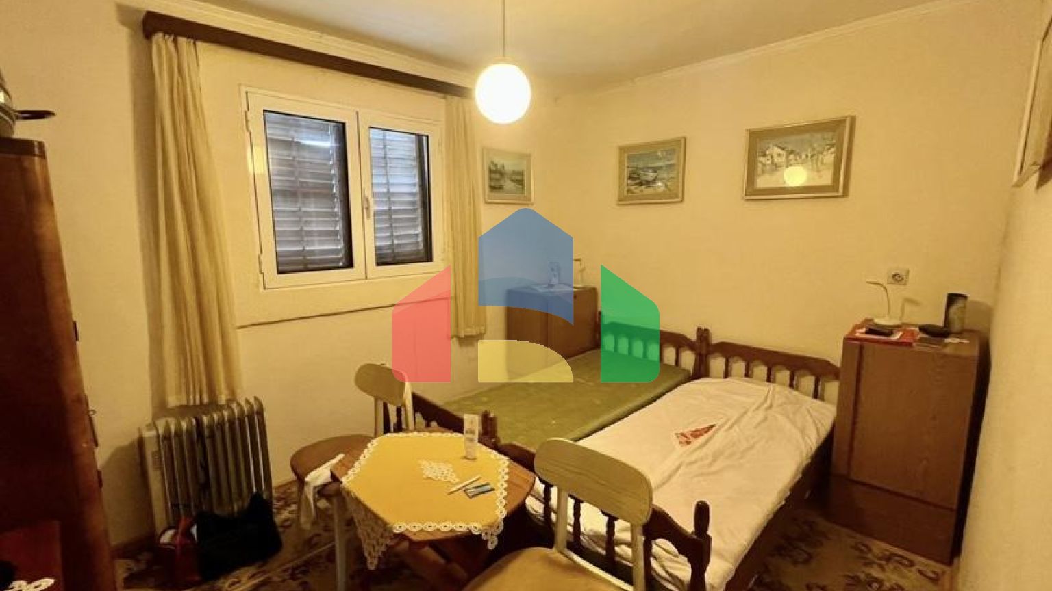 Легальный одноэтажный дом с видом на горы в Сутоморе