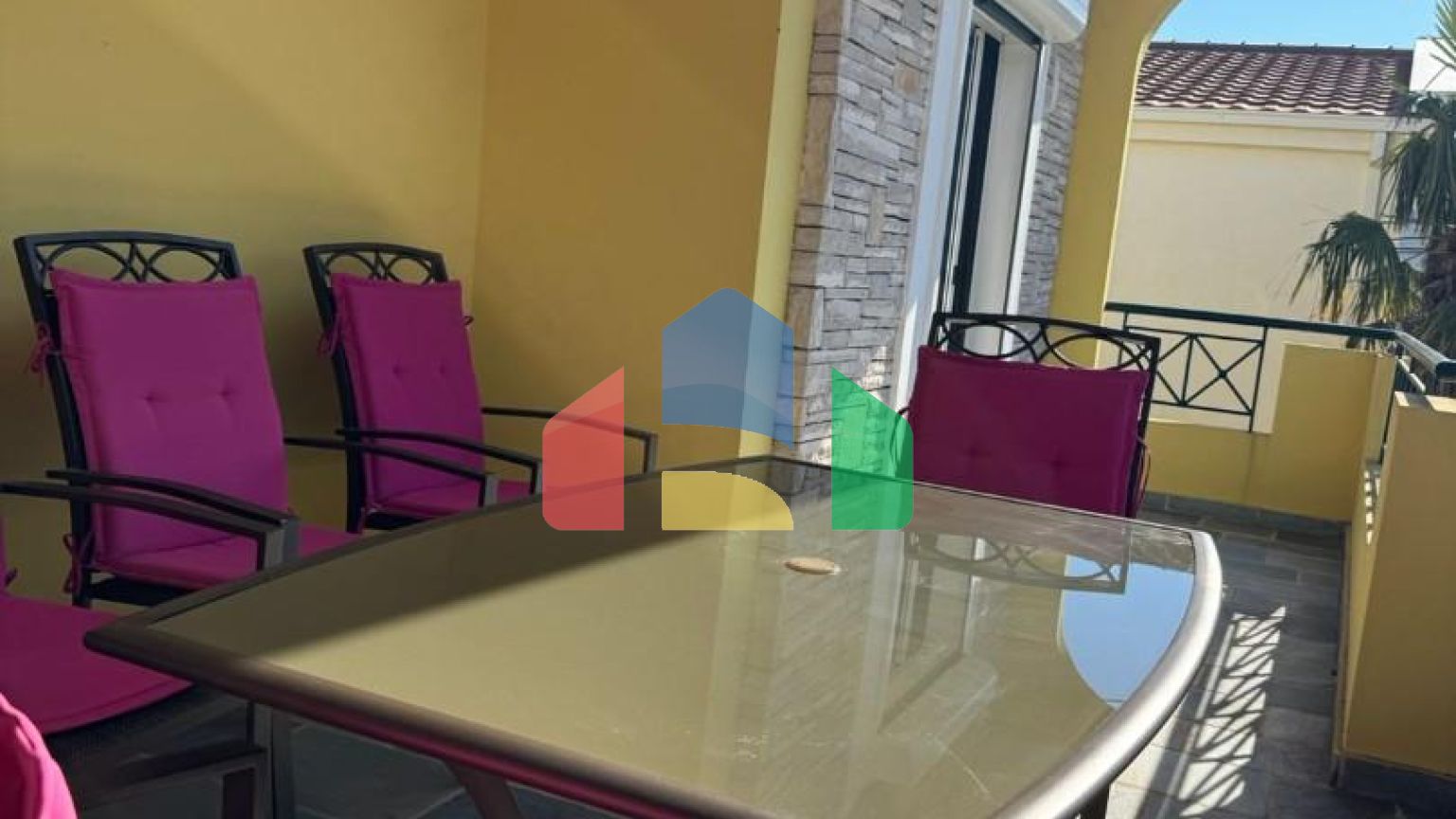 Продаётся двухэтажный уютный дом в Сутоморе