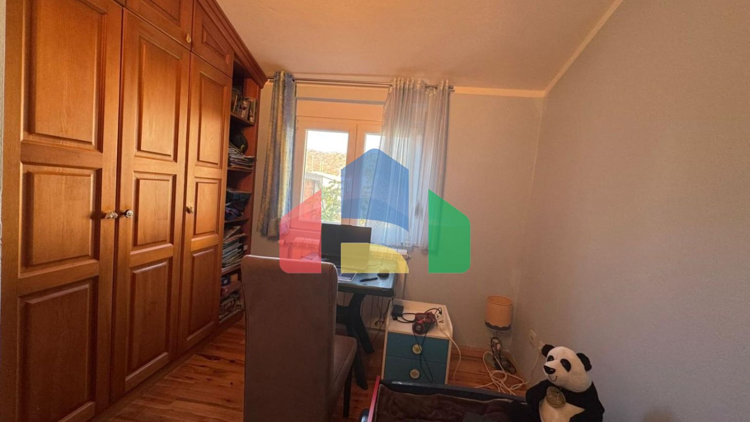 Продаётся двухэтажный уютный дом в Сутоморе