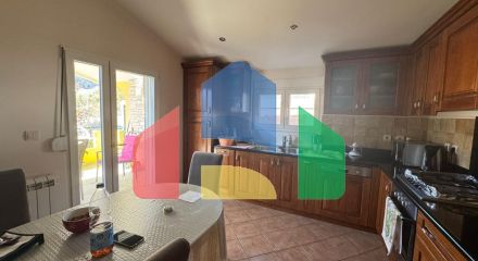 Продаётся двухэтажный уютный дом в Сутоморе