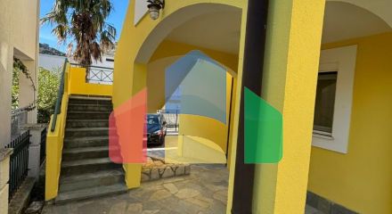 Продаётся двухэтажный уютный дом в Сутоморе