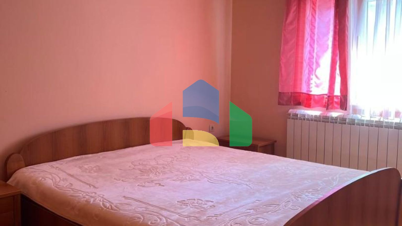 Продаётся двухэтажный уютный дом в Сутоморе