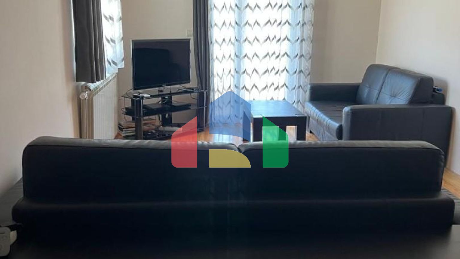 Продаётся двухэтажный уютный дом в Сутоморе