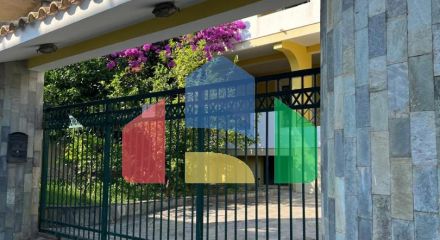 Продаётся двухэтажный уютный дом в Сутоморе