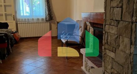 Продаётся двухэтажный уютный дом в Сутоморе