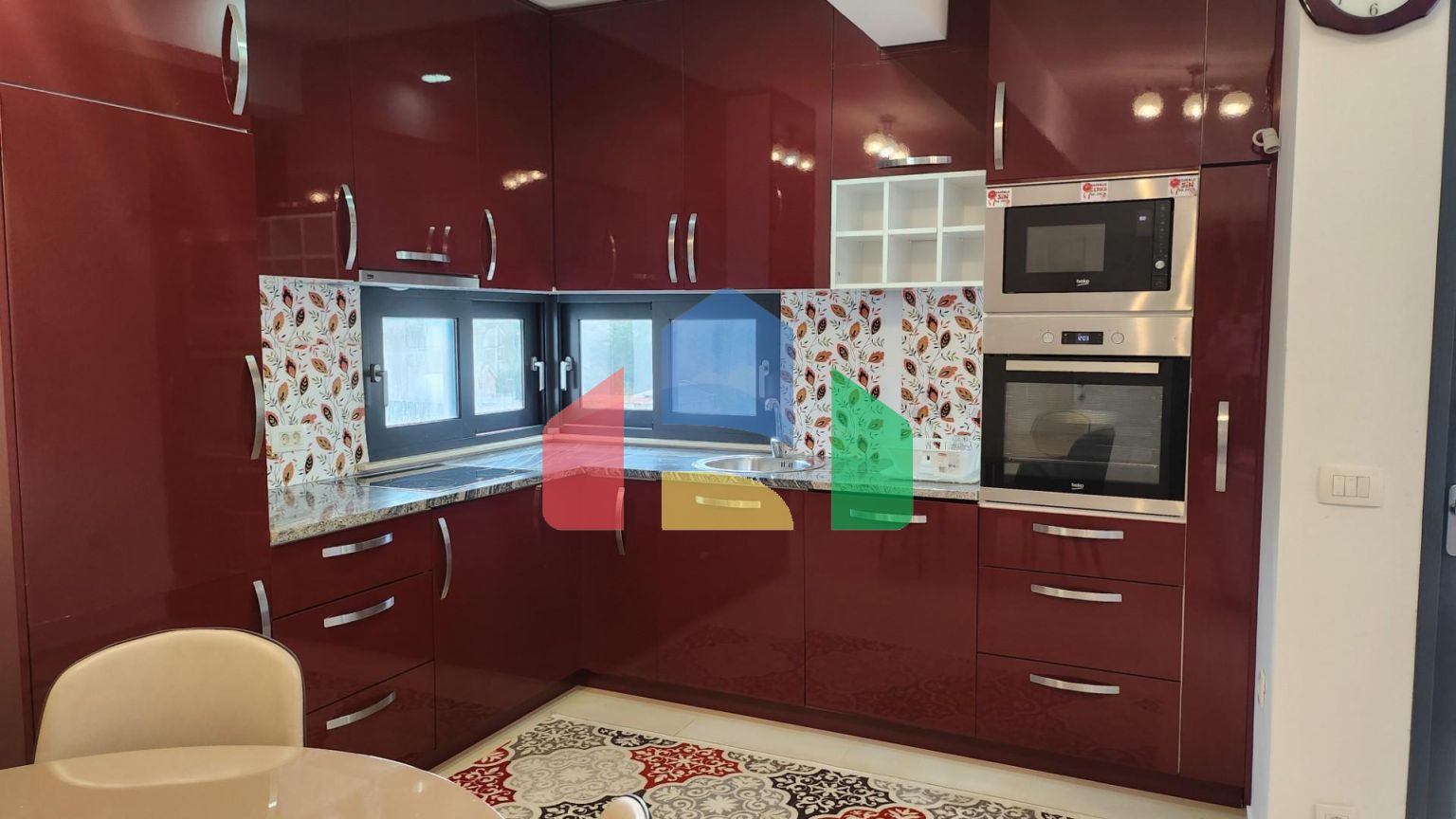 Квартира в новом доме в центре Сутоморе, 52 м2