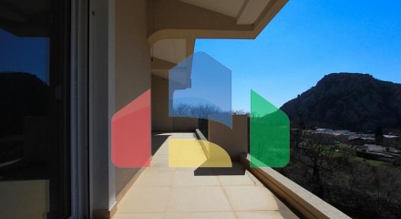 House with separated apartments