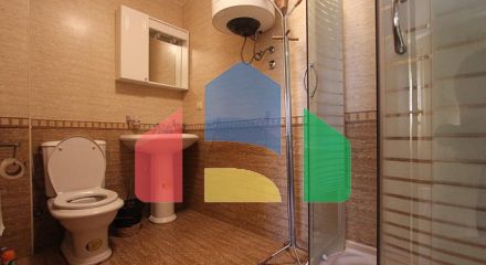 Вилла с бассейном в Сутоморе