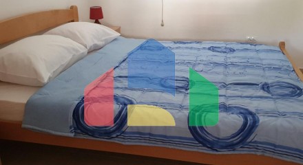 Таунхаус с 4 апартаментами в Сутоморе