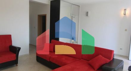 A three-story house with a panoramic view in Sutomore