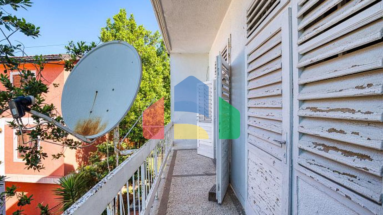 дом в сутоморе 150м2