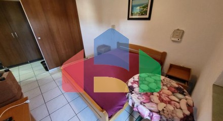 House with apartments in Sutomore