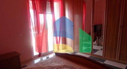 Дом в Сутоморе с видом на море