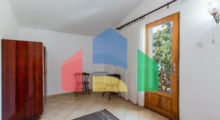 House with a terrace and sea view in Bar