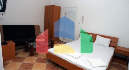 House with ten apartments in an excellent location