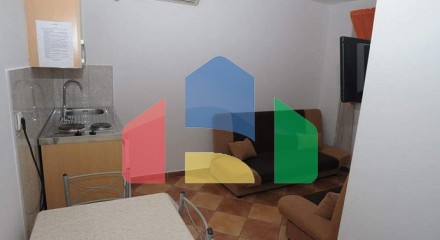 House with ten apartments in an excellent location