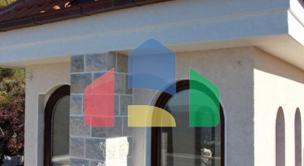 Новая уникальная вилла над Святым Стефаном