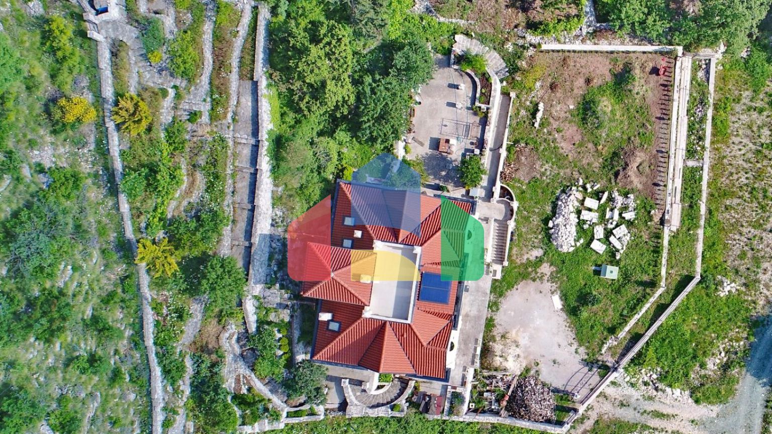 Новая уникальная вилла над Святым Стефаном