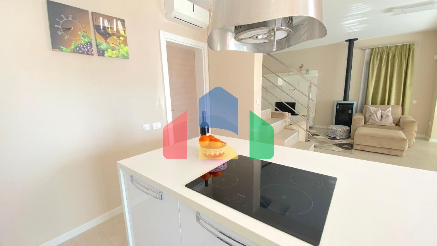 Вилла с тремя спальнями в Близикуче