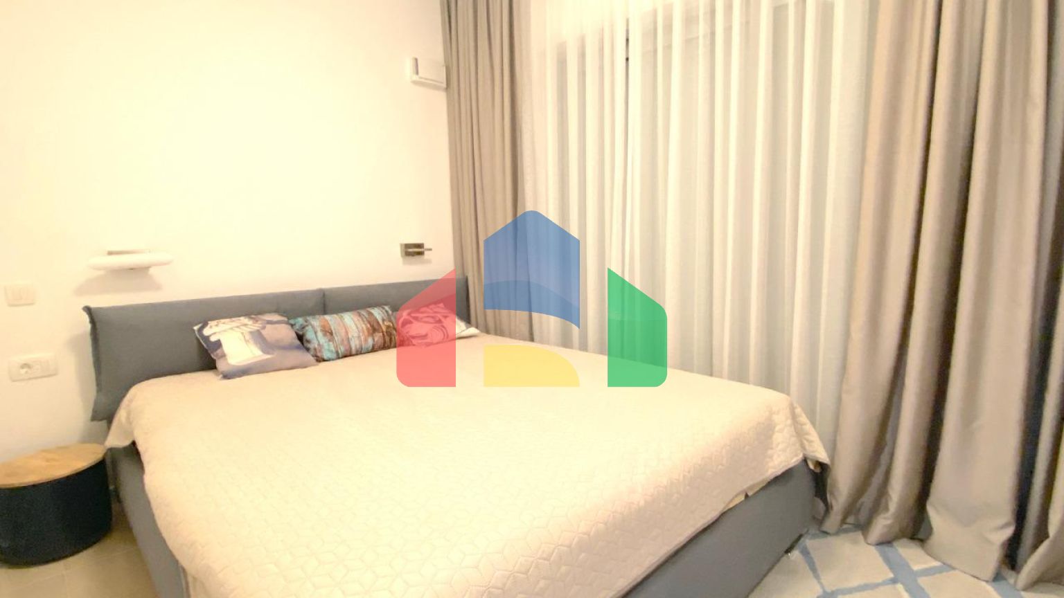 Вилла с тремя спальнями в Близикуче