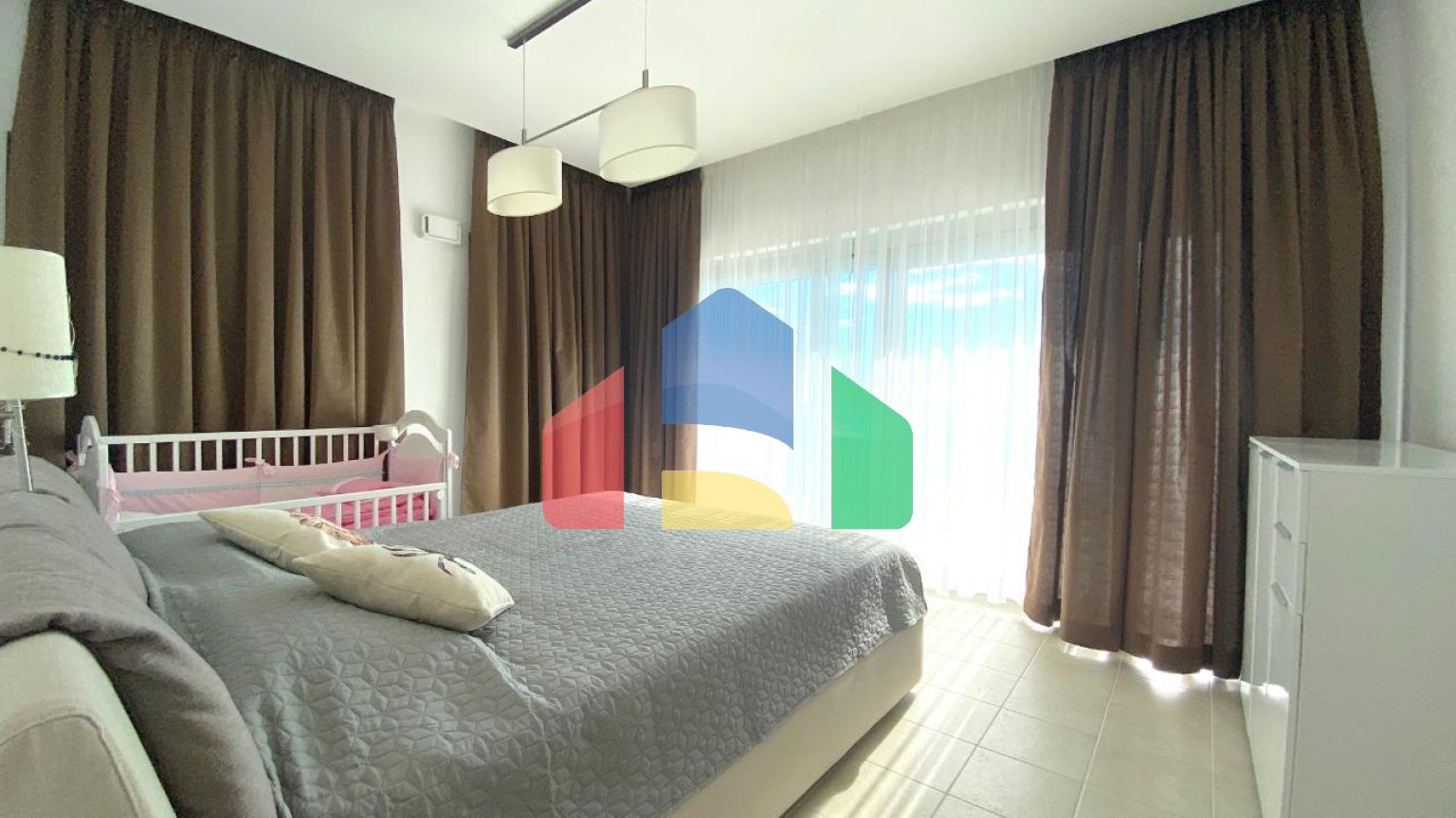 Вилла с тремя спальнями в Близикуче