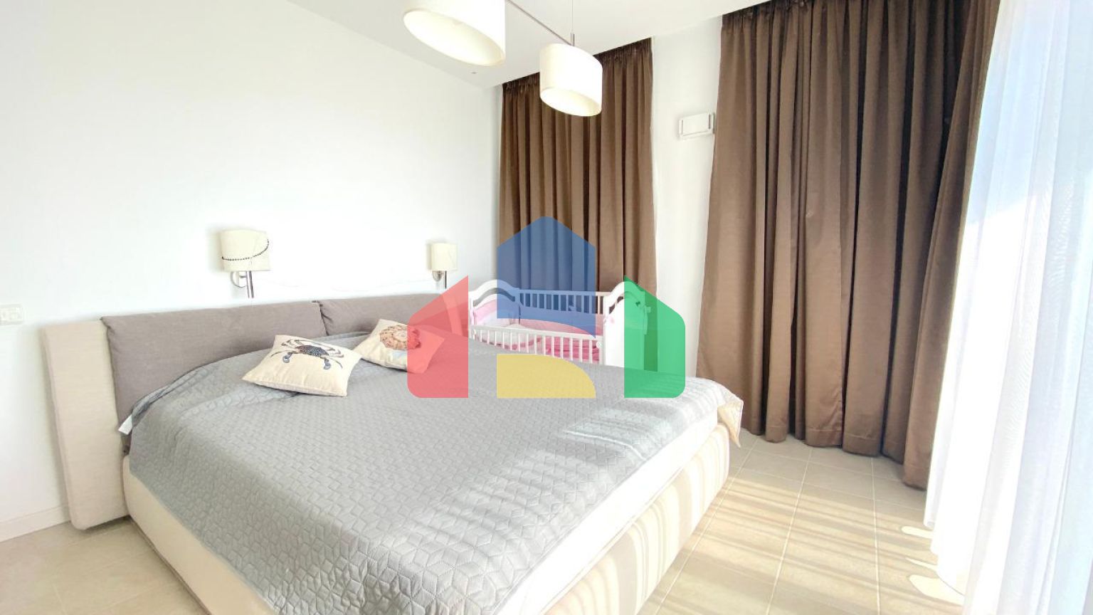 Вилла с тремя спальнями в Близикуче