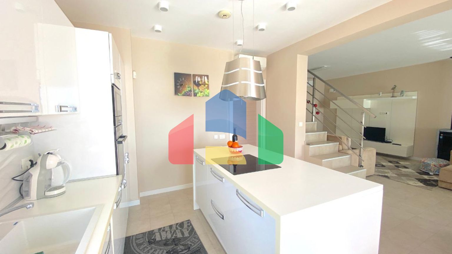 Вилла с тремя спальнями в Близикуче