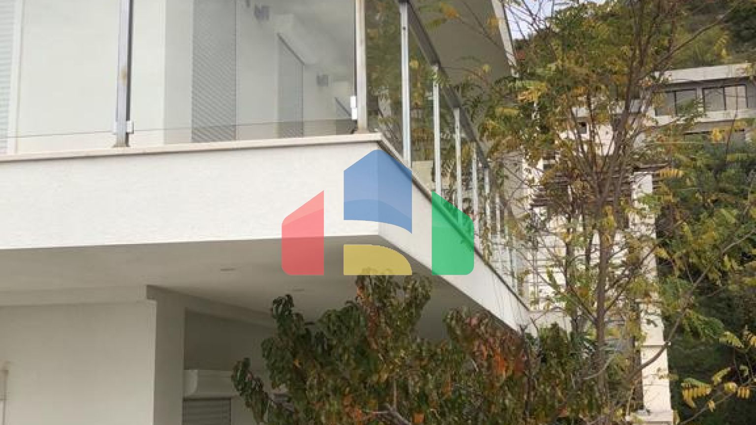 Вилла с тремя спальнями в Близикуче