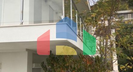 Вилла с тремя спальнями в Близикуче