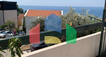 Уютная квартира с1 спальней на Святом Стефане с видом на море Уютная квартира с1 спальней на Святом Стефане с видом на море