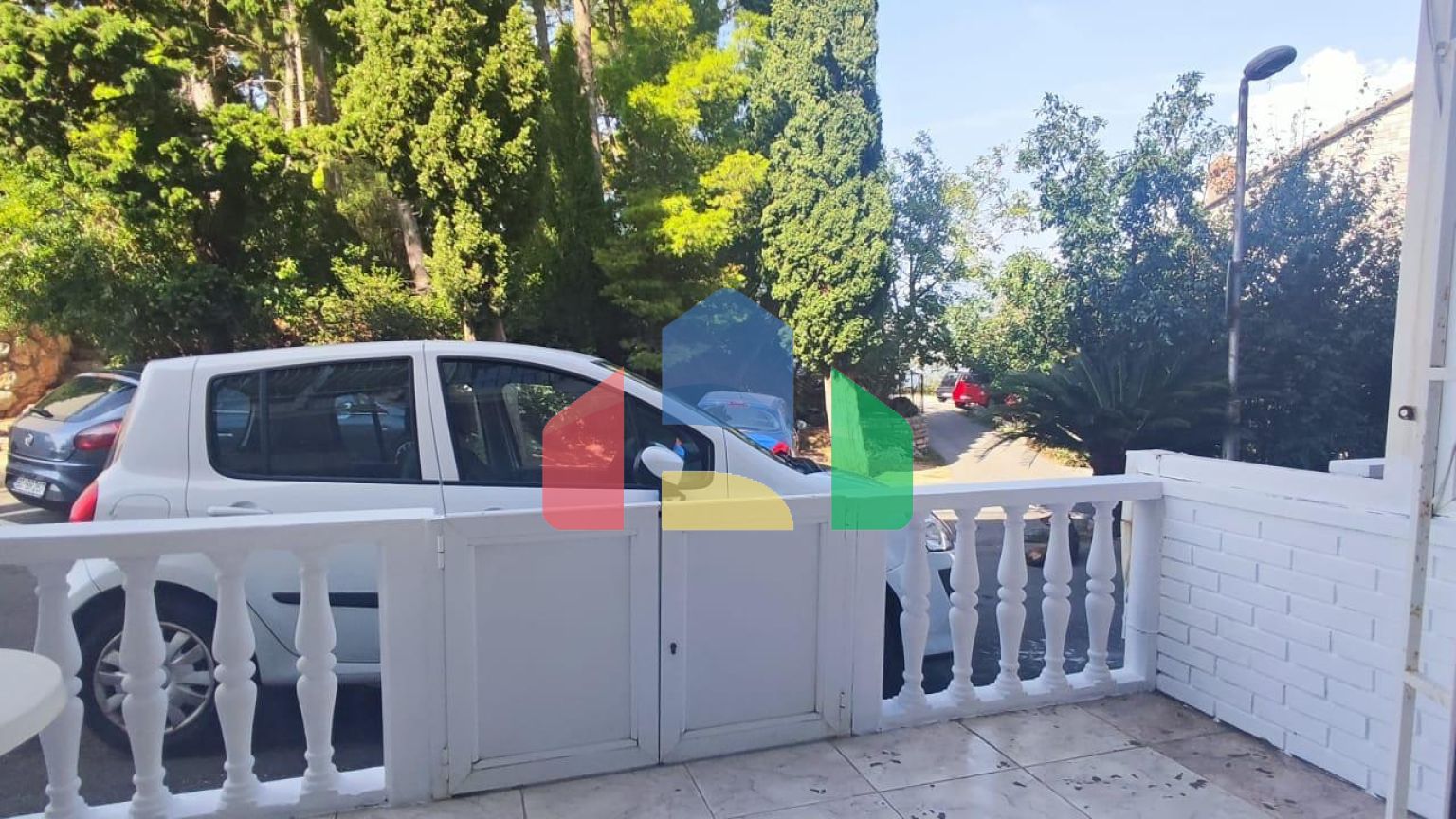 Квартира с 1 спальней на Святом Стефане (Црвена Главица)