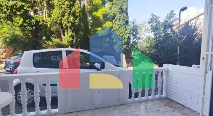 Квартира с 1 спальней на Святом Стефане (Црвена Главица)